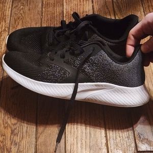 Black Athletic works shoes size 10.5 mens